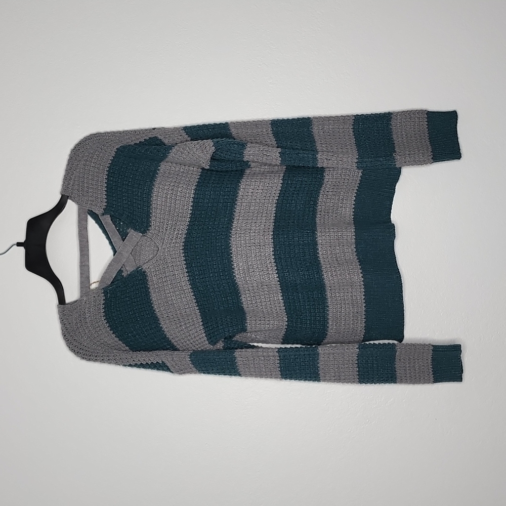 Moral fiber sweater new with tags size large - Picture 4 of 6